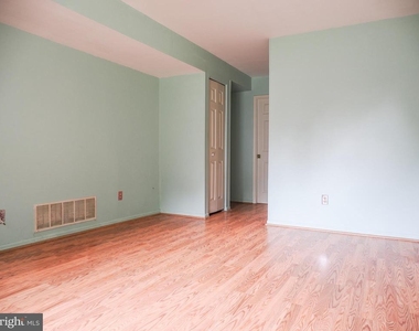 16012 Beacon Hill Drive - Photo Thumbnail 9