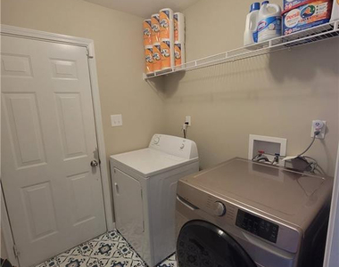 215 Haverhill Drive - Photo Thumbnail 24