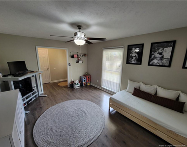 215 Haverhill Drive - Photo Thumbnail 2