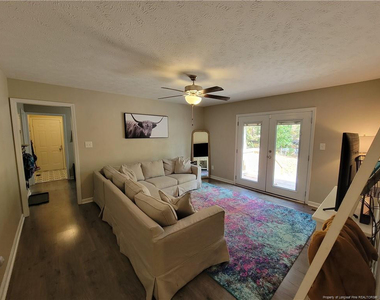 215 Haverhill Drive - Photo Thumbnail 5
