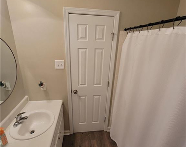 215 Haverhill Drive - Photo Thumbnail 14