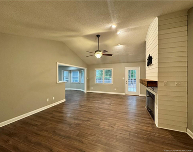 200 Horseshoe Drive - Photo Thumbnail 6