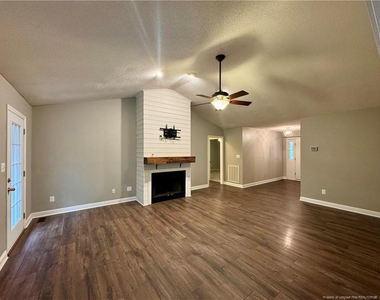 200 Horseshoe Drive - Photo Thumbnail 7