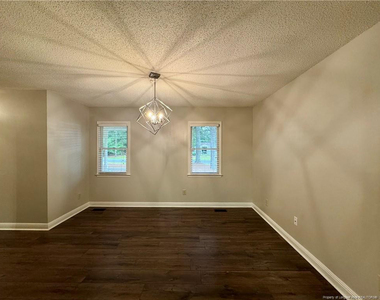 200 Horseshoe Drive - Photo Thumbnail 4