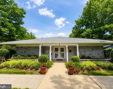 17 Barberry Court - Photo Thumbnail 21