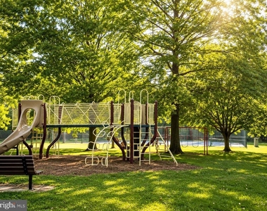 17 Barberry Court - Photo Thumbnail 27