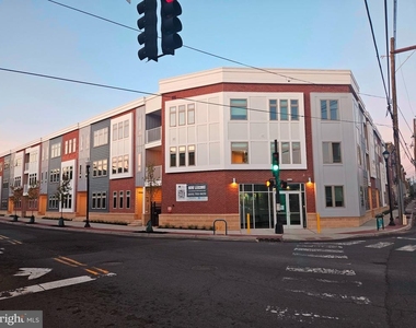 200 Hamilton Avenue - Photo Thumbnail 6