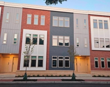 200 Hamilton Avenue - Photo Thumbnail 9