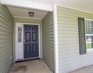 196 Lochwood Drive - Photo Thumbnail 2