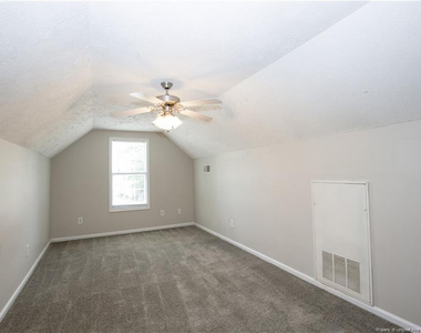 196 Lochwood Drive - Photo Thumbnail 39
