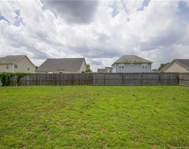 196 Lochwood Drive - Photo Thumbnail 44