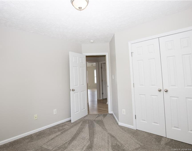 196 Lochwood Drive - Photo Thumbnail 36