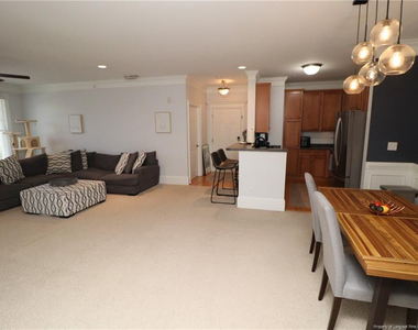 933 Portstewart Drive - Photo Thumbnail 15