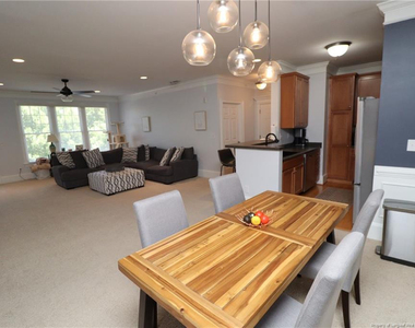 933 Portstewart Drive - Photo Thumbnail 8