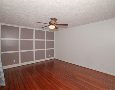 3513 Bracebridge Court - Photo Thumbnail 28