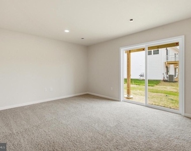104 Clinton Street - Photo Thumbnail 11