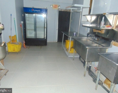 661 Grant Street - Photo Thumbnail 9