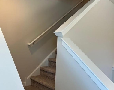 38 Barnes Way - Photo Thumbnail 3