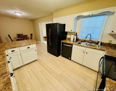 434 Windsor Road - Photo Thumbnail 7