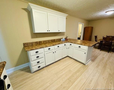 434 Windsor Road - Photo Thumbnail 10