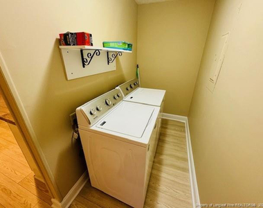 434 Windsor Road - Photo Thumbnail 5