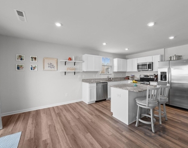 45 Florentine Court - Photo Thumbnail 15