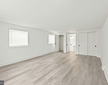 471 Elmwood Road - Photo Thumbnail 16