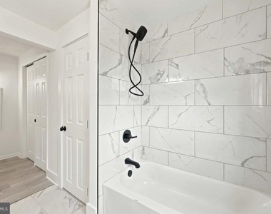 471 Elmwood Road - Photo Thumbnail 12