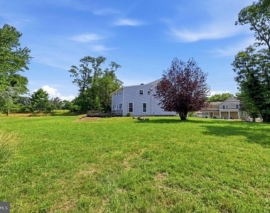 471 Elmwood Road - Photo Thumbnail 23
