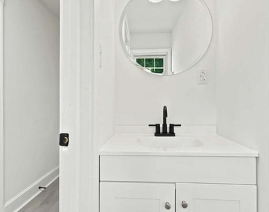 471 Elmwood Road - Photo Thumbnail 10