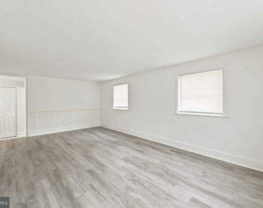 471 Elmwood Road - Photo Thumbnail 20