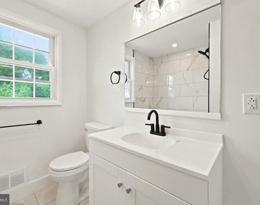 471 Elmwood Road - Photo Thumbnail 17