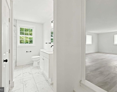 471 Elmwood Road - Photo Thumbnail 15