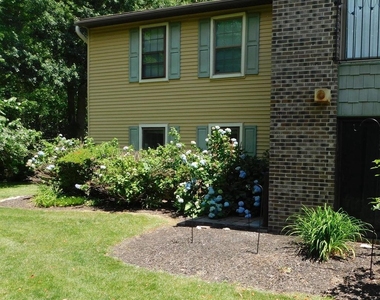 87a W Bluebell Lane - Photo Thumbnail 1