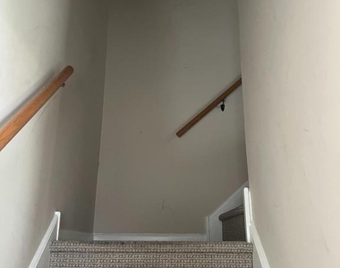 32 Foxglove Drive - Photo Thumbnail 4