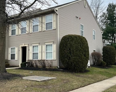 32 Foxglove Drive - Photo Thumbnail 2