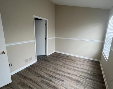 32 Foxglove Drive - Photo Thumbnail 49