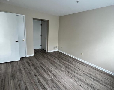 32 Foxglove Drive - Photo Thumbnail 35