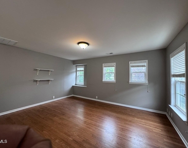 404 Byrams Ford Drive - Photo Thumbnail 39