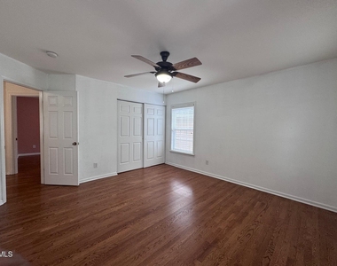 404 Byrams Ford Drive - Photo Thumbnail 41