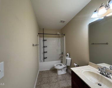 404 Byrams Ford Drive - Photo Thumbnail 33