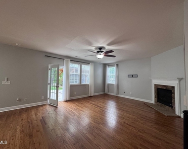 404 Byrams Ford Drive - Photo Thumbnail 34