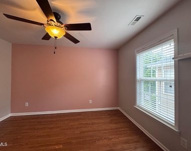 404 Byrams Ford Drive - Photo Thumbnail 26