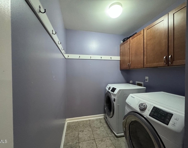 404 Byrams Ford Drive - Photo Thumbnail 5