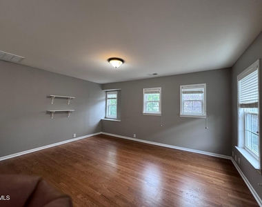 404 Byrams Ford Drive - Photo Thumbnail 11