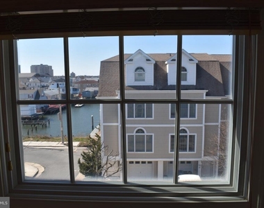 72 Chelsea Court - Photo Thumbnail 12