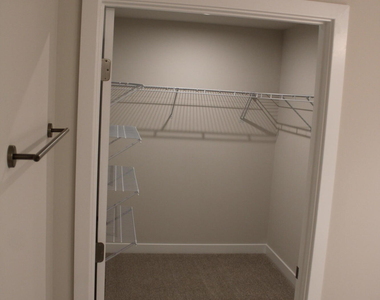 1324 Rollman Farm Road - Photo Thumbnail 11