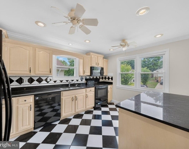 2903 Ivy Bridge Road - Photo Thumbnail 15