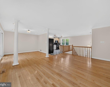 2903 Ivy Bridge Road - Photo Thumbnail 8