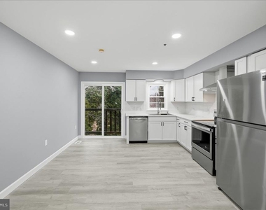 6915 Adel Street - Photo Thumbnail 59